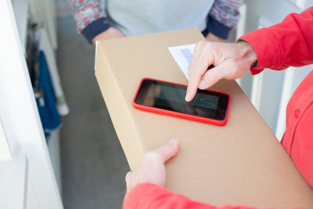 Pessoa fazendo assinatura digital. Como Criar Assinatura Digital: Guia Prático e Rápido